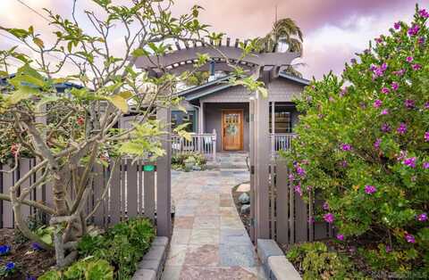 260 27th Street, Del Mar, CA 92014