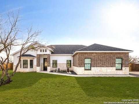 128 HIDDEN RANCH CT, Floresville, TX 78114