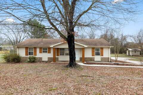 330 Oak St, Killen, AL 35645