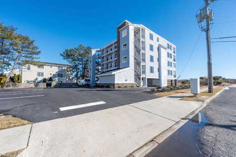 321 6th St S, Brigantine, NJ 08203