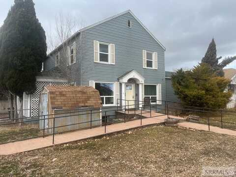 653 S 4th Avenue, Pocatello, ID 83201