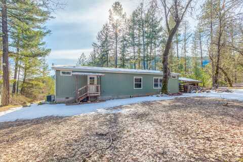 124 Elk Creek Road, Trail, OR 97541