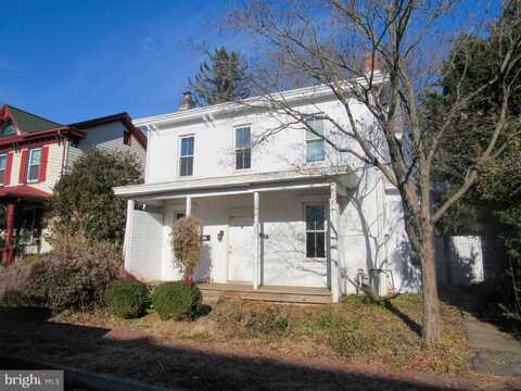 518 W MARKET STREET, MARIETTA, PA 17547