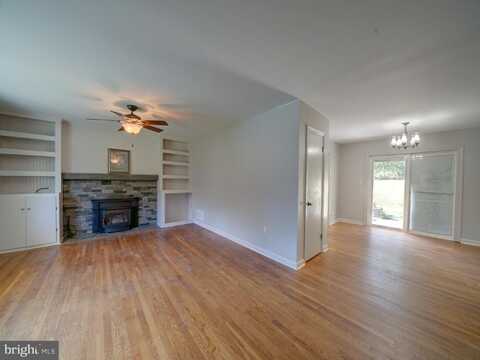 15404 BOND MILL ROAD, LAUREL, MD 20707