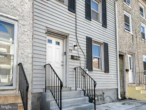 24 W FRONT STREET, BRIDGEPORT, PA 19405