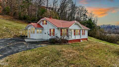 222 Keenburg Road, Elizabethton, TN 37643