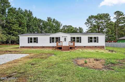 5214 Bradshaw Road, Newton Grove, NC 28366