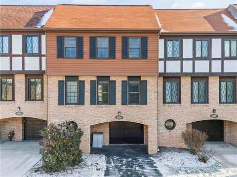 404 Maywood Dr, Bethel Park, PA 15102