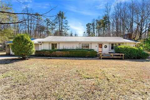 540 Gnats Hollow Road, Mountain Rest, SC 29664