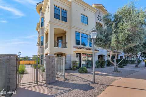 7295 N SCOTTSDALE Road, Paradise Valley, AZ 85253