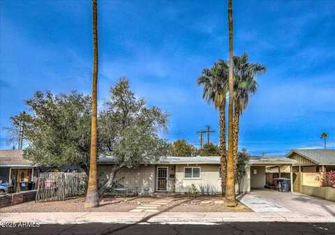 7548 E MINNEZONA Avenue, Scottsdale, AZ 85251