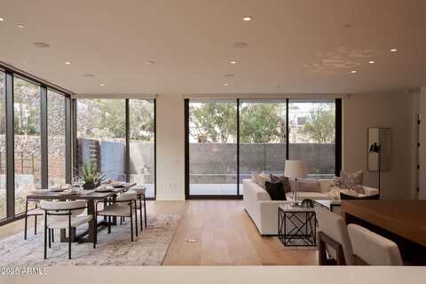 5000 N Camelback Ridge Road, Scottsdale, AZ 85251