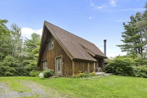 116B Cunningham Hill Rd, Canaan, NY 12029