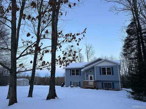 618 N MAPLE HILL DRIVE, GWINN, MI 49841