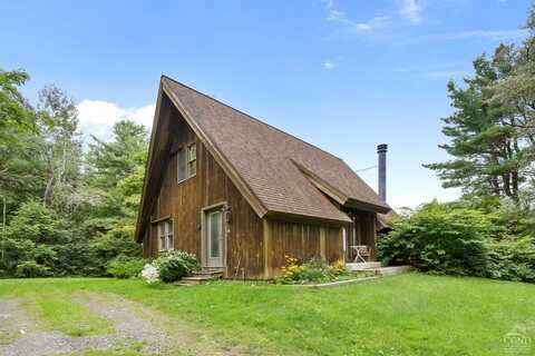 116-B Cunningham Hill Road, Canaan, NY 12029