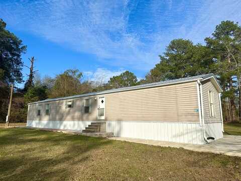 46 Reynolds St, Clio, AL 36017