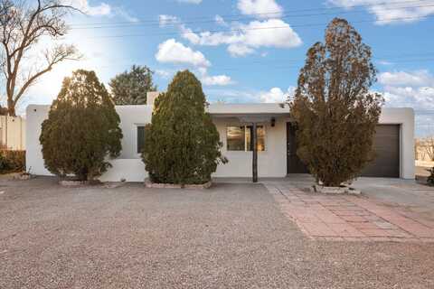 817 MADEIRA Drive NE, Albuquerque, NM 87108