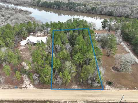 256 Bluff Road, Jesup, GA 31545