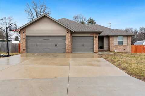 505 S Forest Lane, Republic, MO 65738