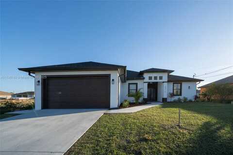 2915 5th ST SW, Lehigh Acres, FL 33976