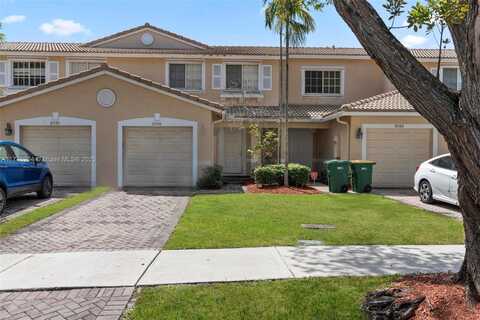 8988 Chambers St, Tamarac, FL 33321