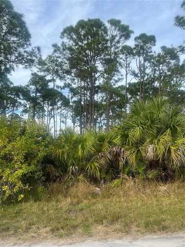 12140 FEDERAL AVENUE, PORT CHARLOTTE, FL 33953