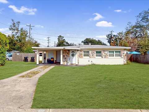 8101 DOMINGUIN STREET, ORLANDO, FL 32817