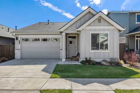 4536 SW 36th Street, Redmond, OR 97756