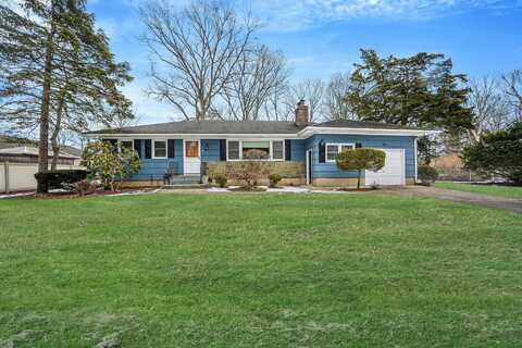 4 Burford Drive, Commack, NY 11725