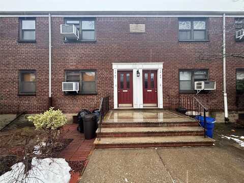 15-47 160th, Whitestone, NY 11357