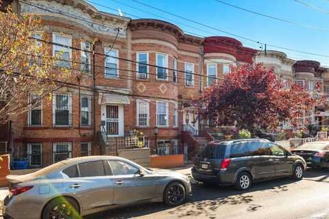 189 Hemlock Street, Brooklyn, NY 11208