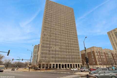 6700 S South Shore Drive, Chicago, IL 60649