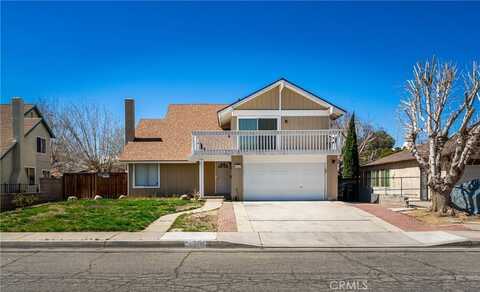 44419 Fenhold, Lancaster, CA 93535