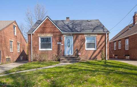 10806 Peony Avenue, Cleveland, OH 44111