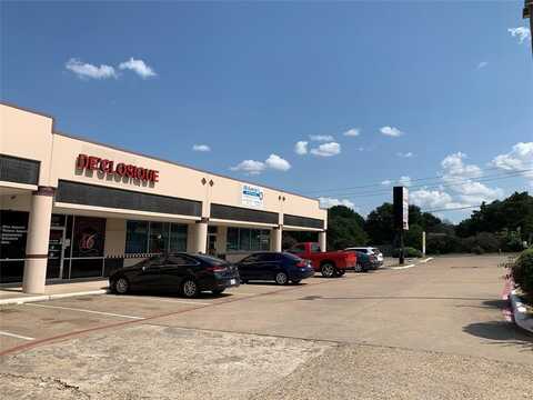 1223 E Belt line, DeSoto, TX 75115
