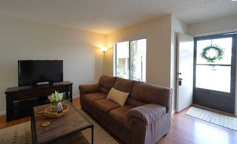 600 SW Crestview #2, Pullman, WA 99163