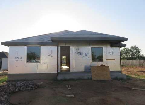 104 N Madison, Midland, TX 79701
