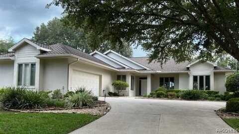 3230 N Pinelake Village Point, Lecanto, FL 34461