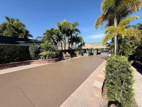 457 NW Foursome Lane, Port Saint Lucie, FL 34986