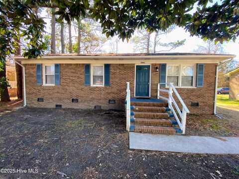 1109 Pennsylvania Avenue, Washington, NC 27889