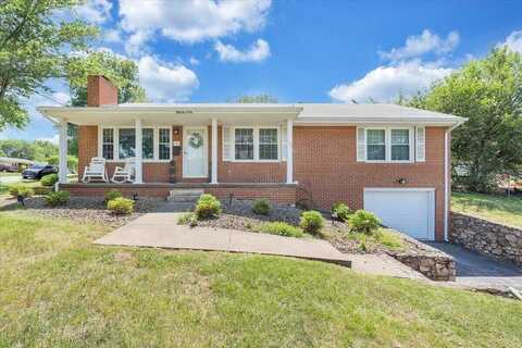 5502 Thornrose RD, Roanoke, VA 24012