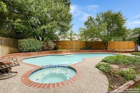 2 INWOOD WAY DR, San Antonio, TX 78248