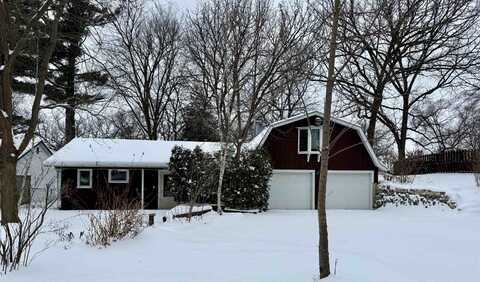 W9285 Oakland Road, Cambridge, WI 53523