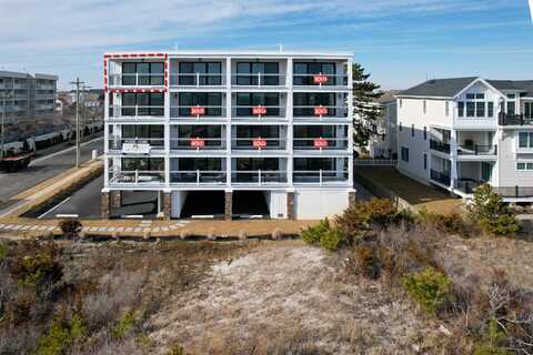 321 6th St S, Brigantine, NJ 08203