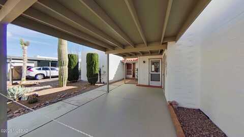 47 W Calle Del Lago, Green Valley, AZ 85614