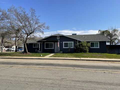 190 N Castle Rock Street, Woodlake, CA 93286