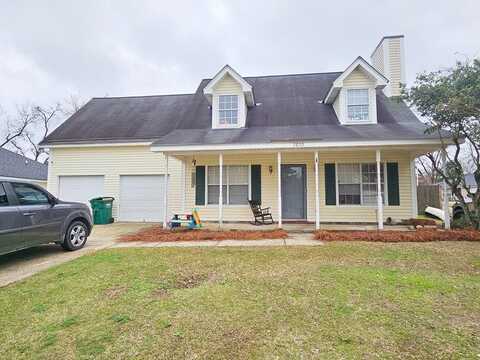 2820 Stonewater Drive, Albany, GA 31721