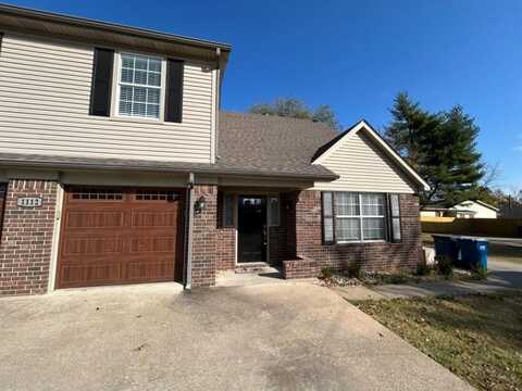 1112 NW D ST Unit #Apt B, Bentonville, AR 72712