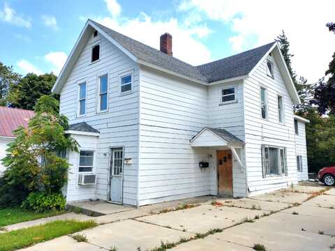 393 W Erie Street, Rogers City, MI 49779