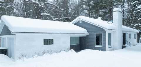 208 Stuckey Avenue, Roscommon, MI 48653